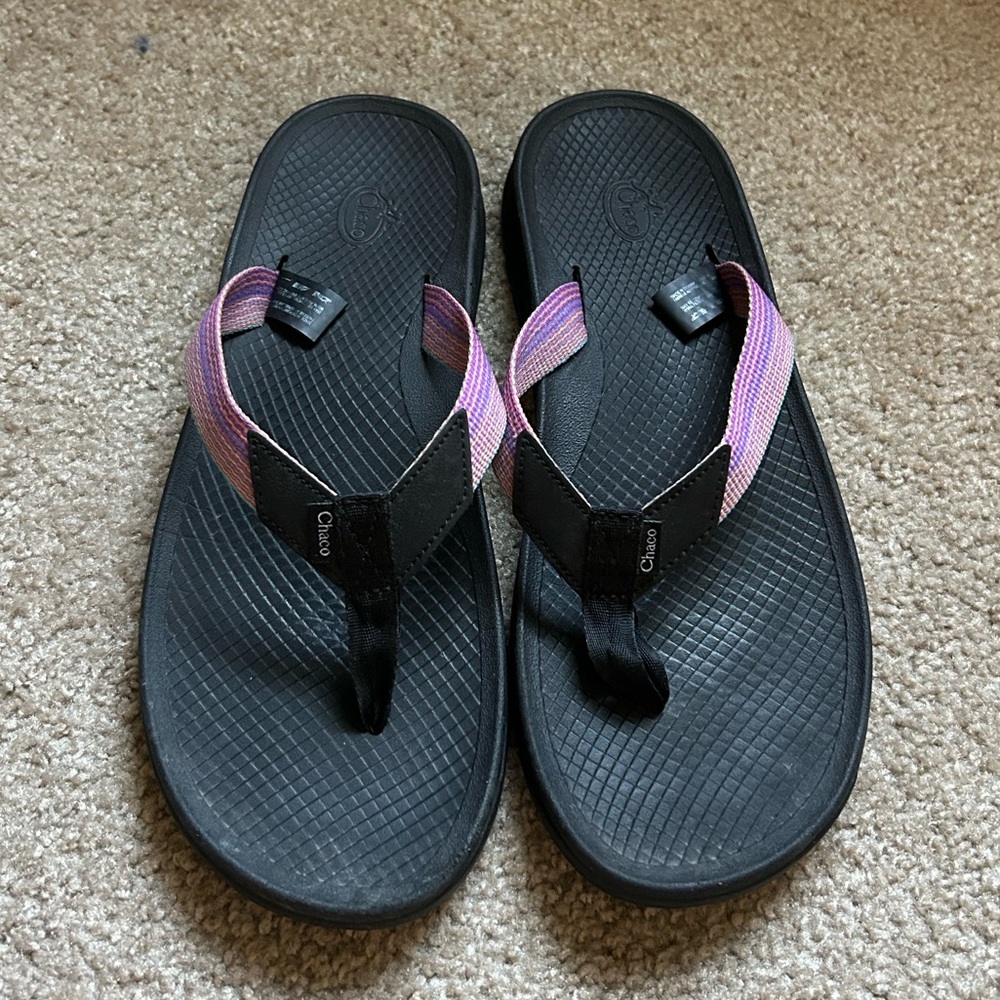 Women’s Chaco Lowdown Flip Flops size 11